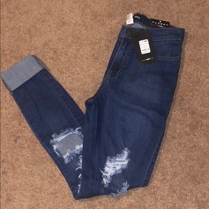 FASHION NOVA | medium blue jeans